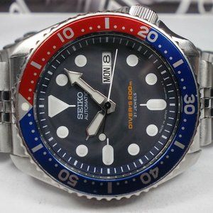 Seiko Skx009J automatic watch Japanese model